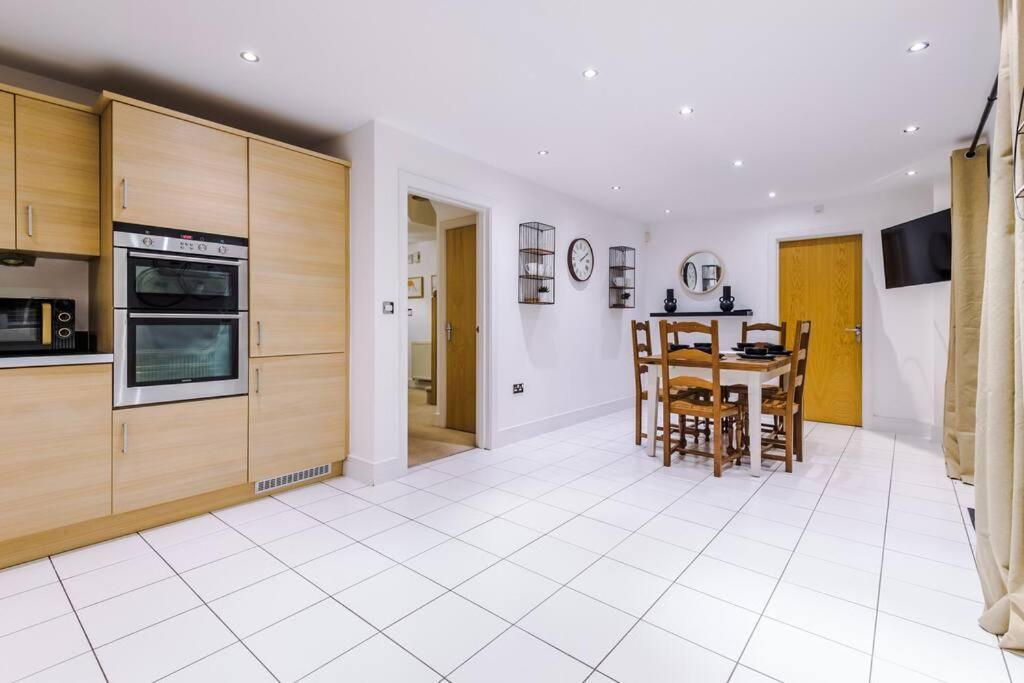 Luxurious Cosy 4Br Home Cheshire Saughall Exteriér fotografie