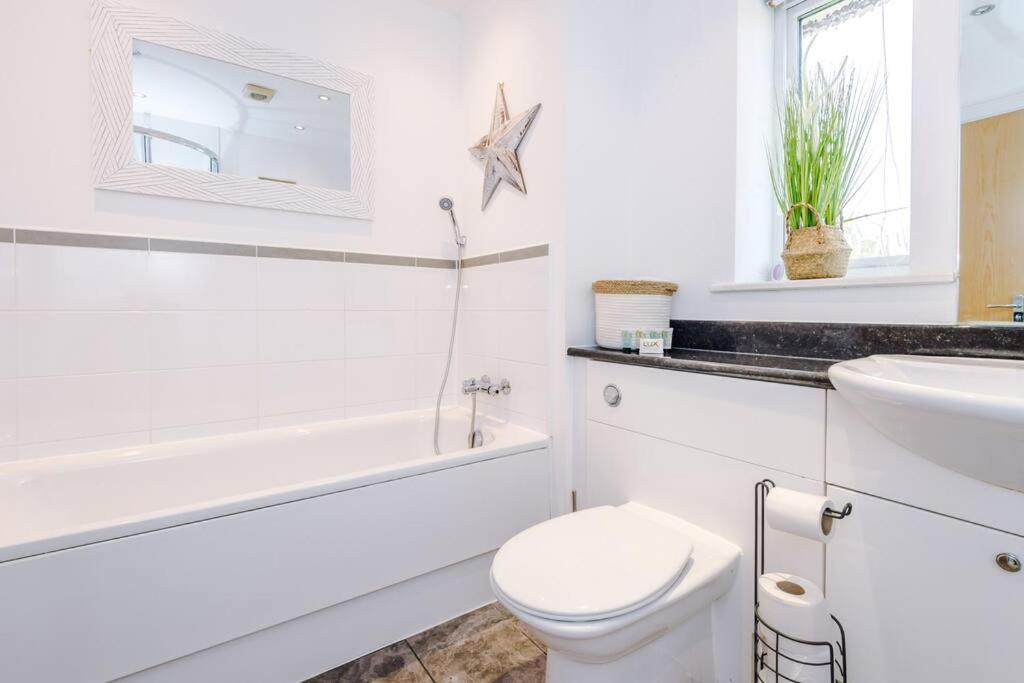 Luxurious Cosy 4Br Home Cheshire Saughall Exteriér fotografie
