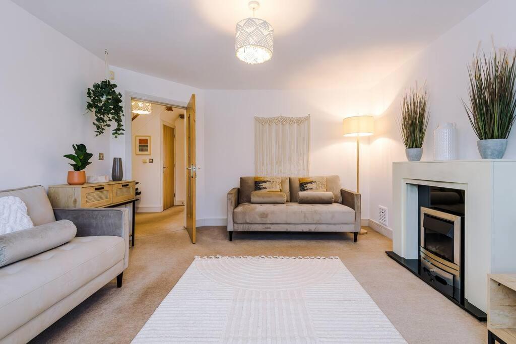 Luxurious Cosy 4Br Home Cheshire Saughall Exteriér fotografie